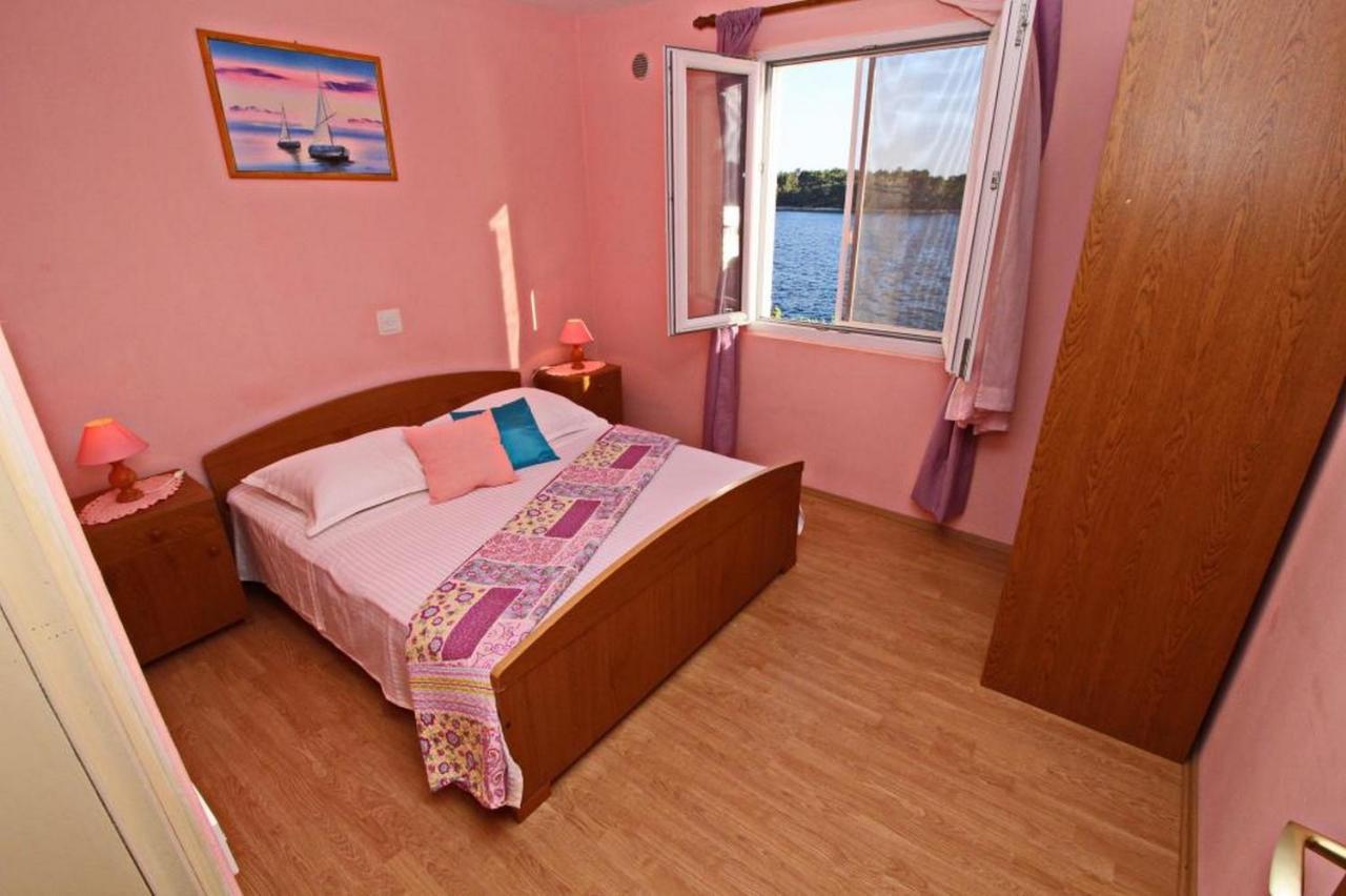 Apartments Villa Senija Prižba Kültér fotó