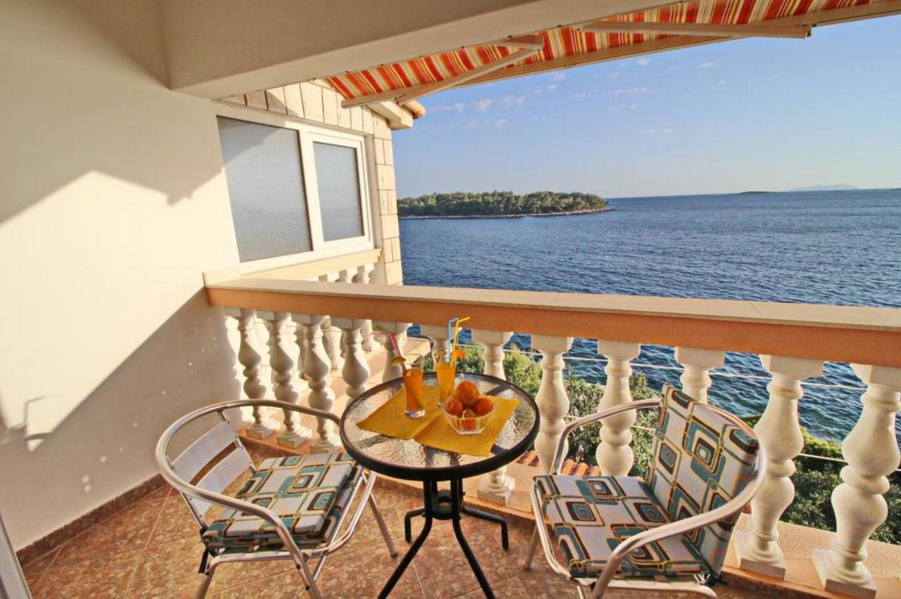Apartments Villa Senija Prižba Kültér fotó