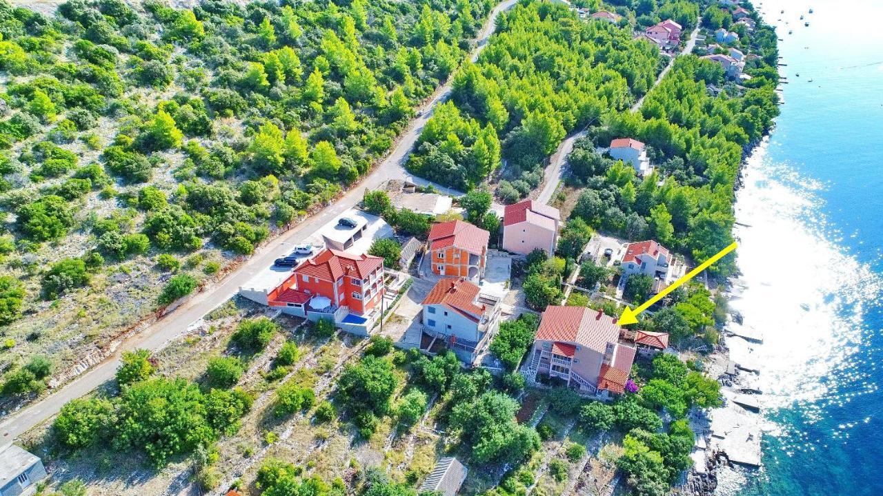 Apartments Villa Senija Prižba Kültér fotó