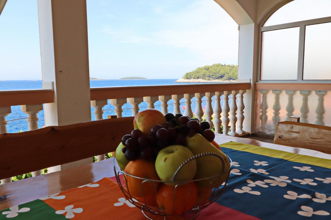 Apartments Villa Senija Prižba Kültér fotó